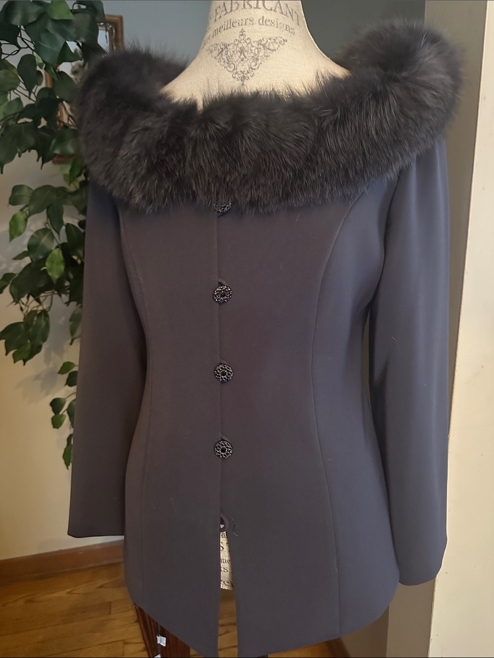 Terani Couture Dark Gray Faux Fur Collar Pea Coat/10